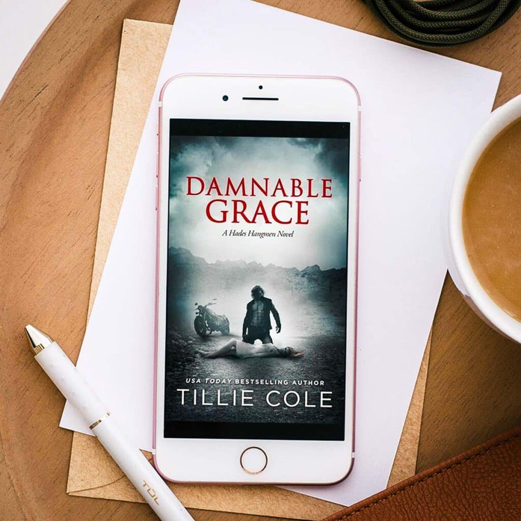 A Veil of Vines by Tillie Cole - Star-Crossed Lovers Royal Romance